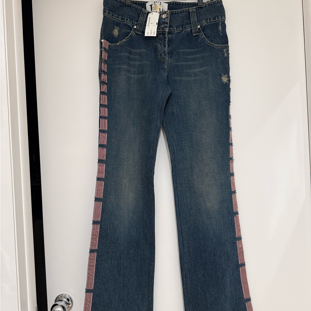 Vintage Jiki Women’s Distressed Jeans With Crystal Accents